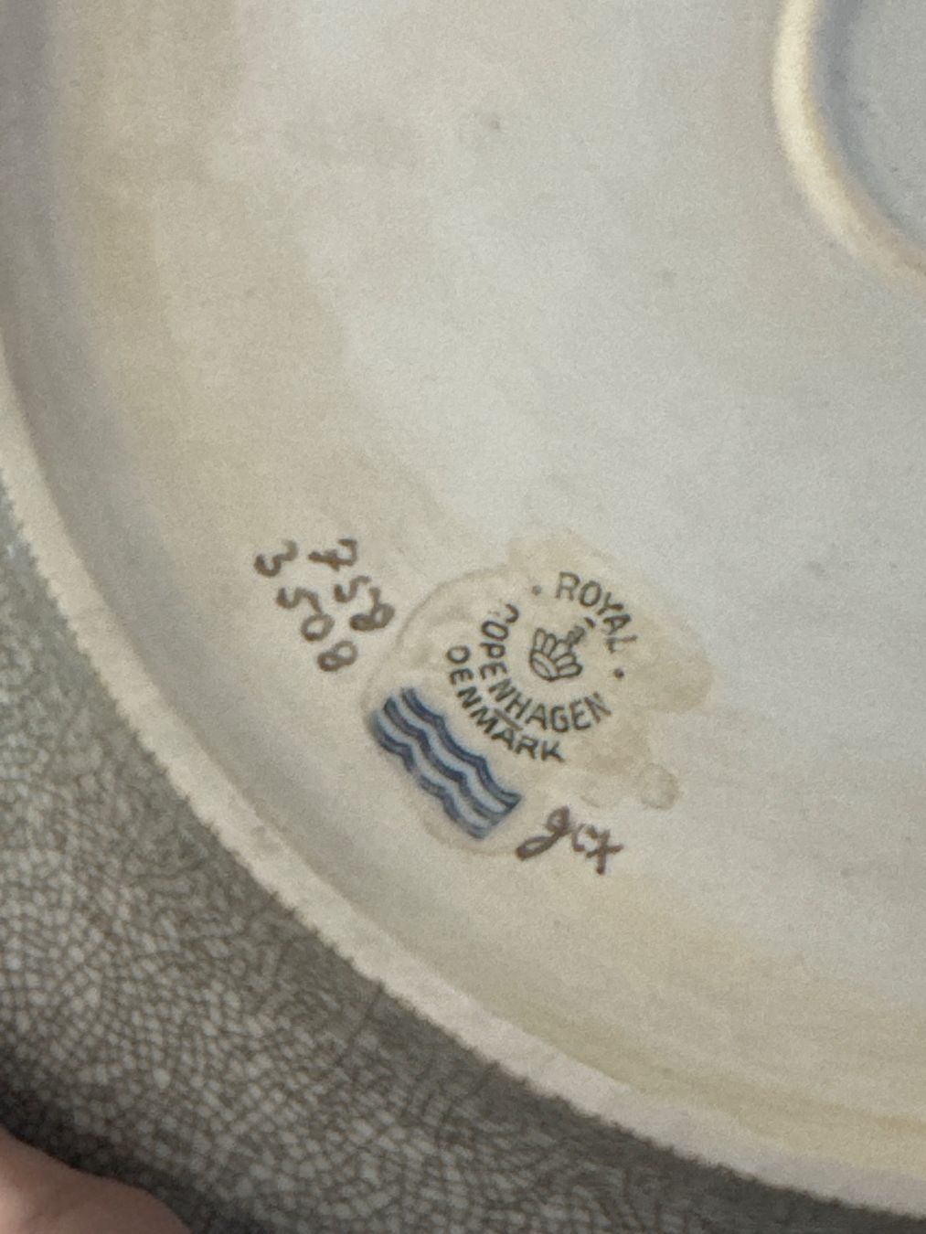Royal Copenhagen Schalen: Royal Copenhagen - Craquelé-Schale – Gebraucht aus Pratteln von Cartonsducoeur_bl 2