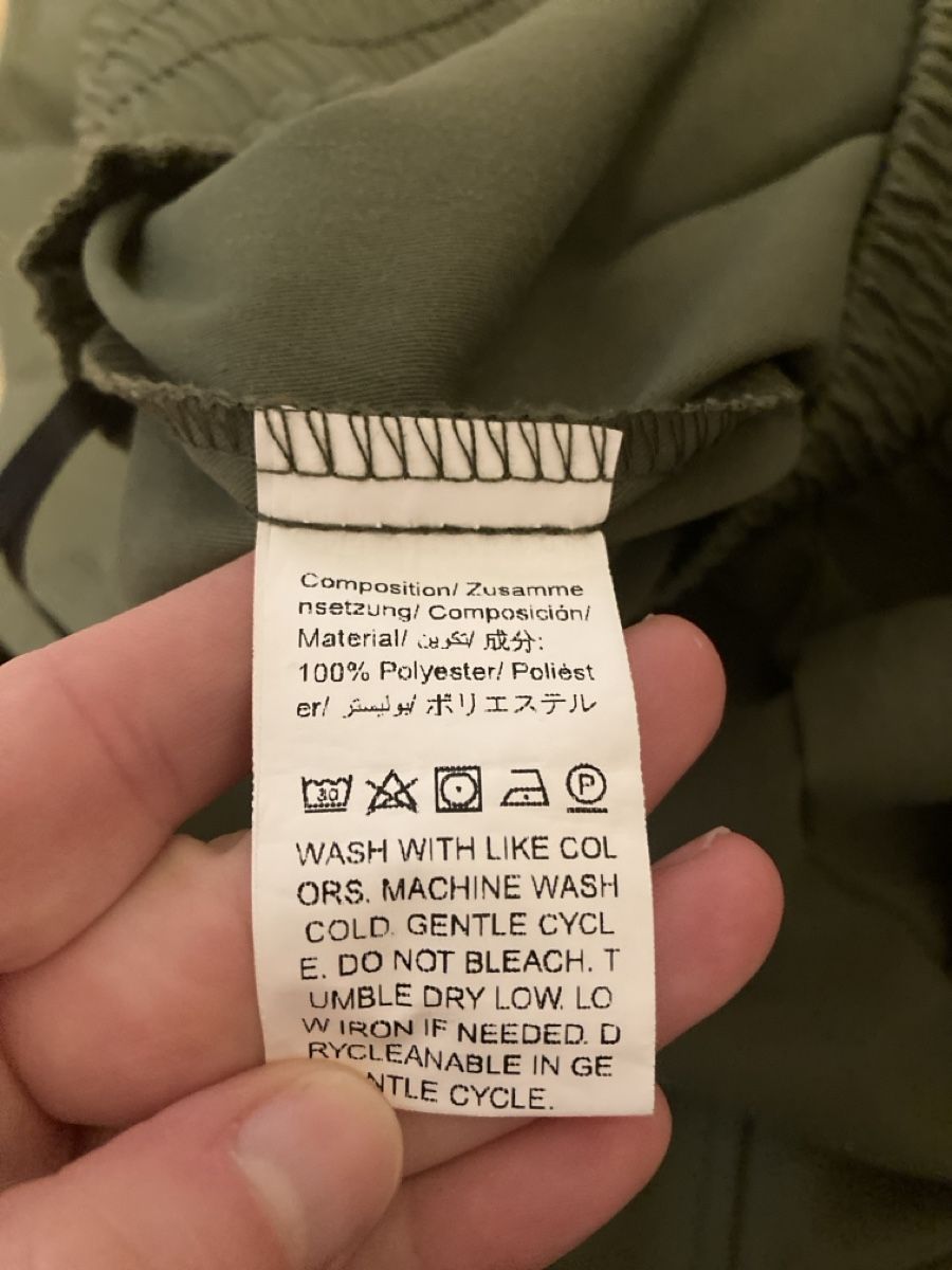 Shein Pantaloni: Cargo Hose militärgrün – Usato da Urtenen-Schönbühl venduto da alessibas 3