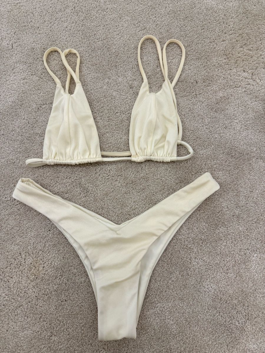 Costumi da bagno & Bikini: Sommer swimwear – Usato da Paradiso venduto da apf_mh9c