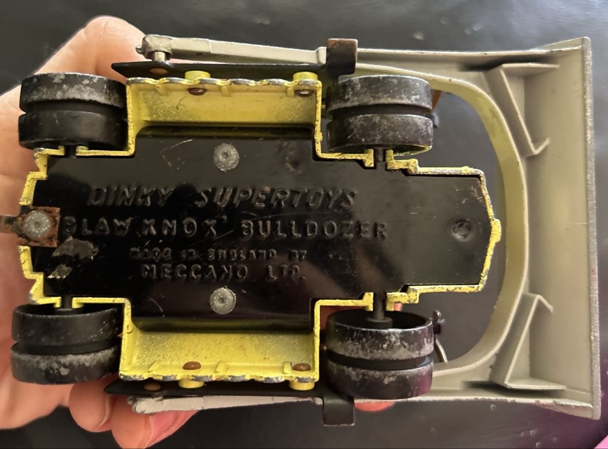 Dinky Toys Modellautos: Dinky Bulldozer  – Gebraucht aus Bülach von larson27 6