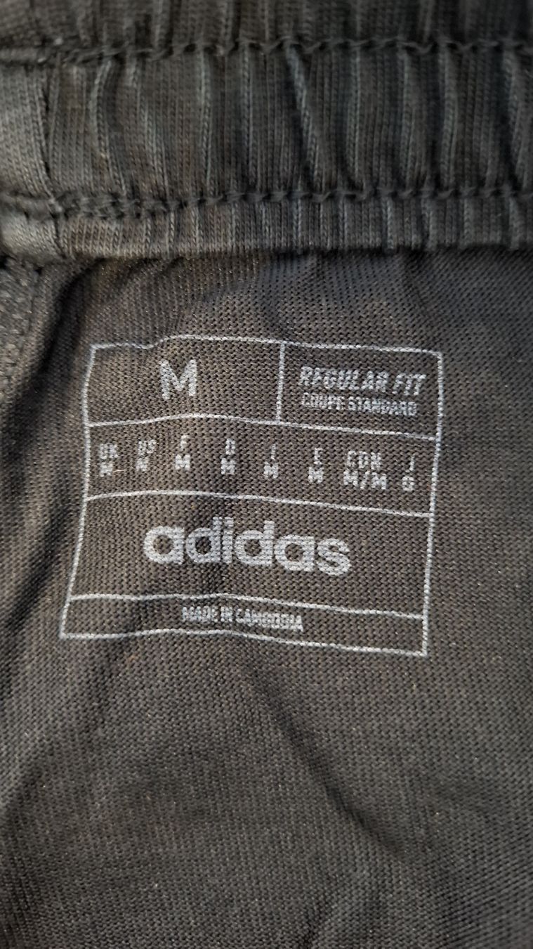 Adidas Pantalons: Adidas Jogginghose Gr. M – D'occasion à Balzers par mackfose 3