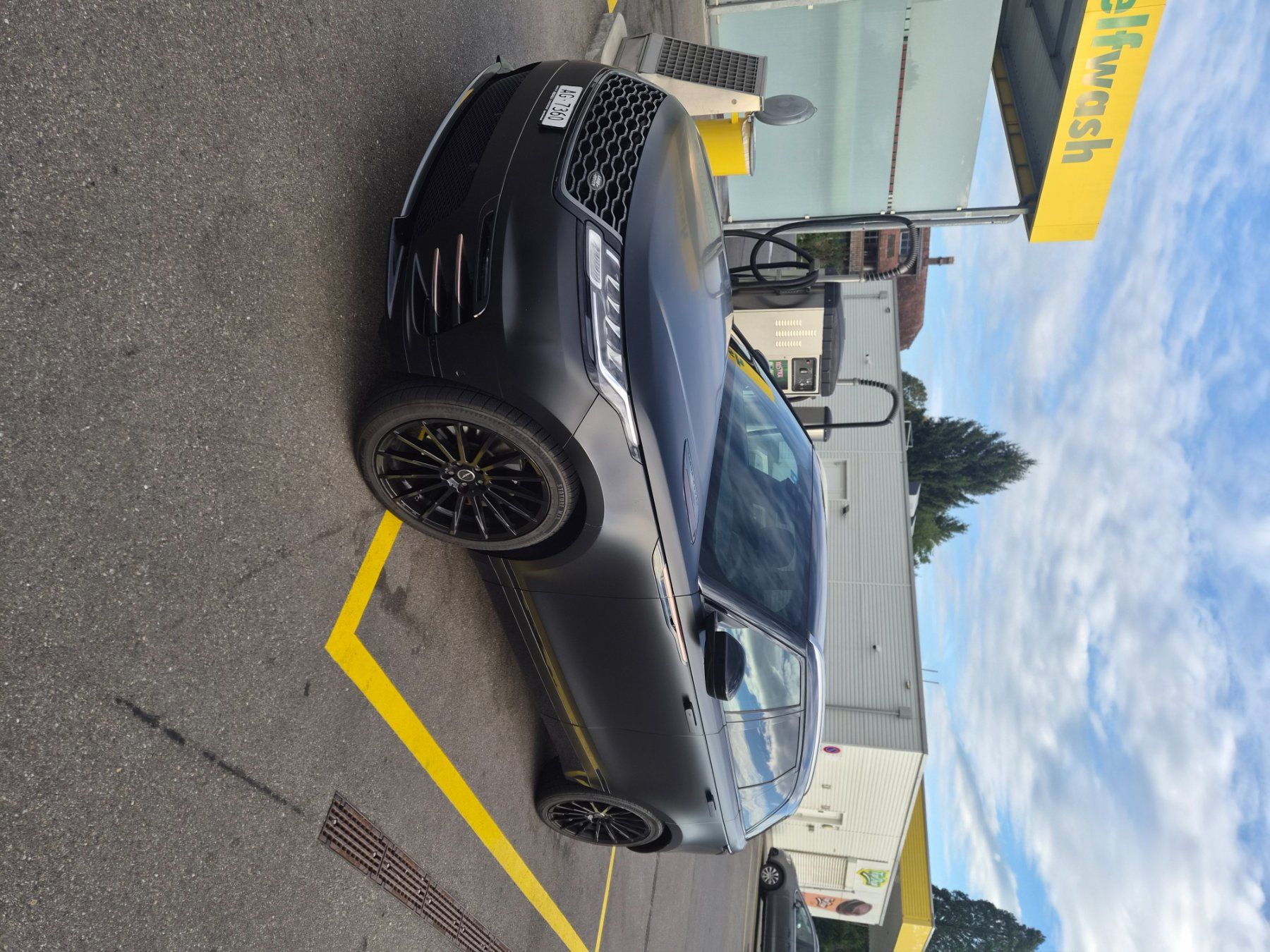 Land Rover Autos: Range Rover Velar D300 – Gebraucht aus Reinach AG von Wowowin