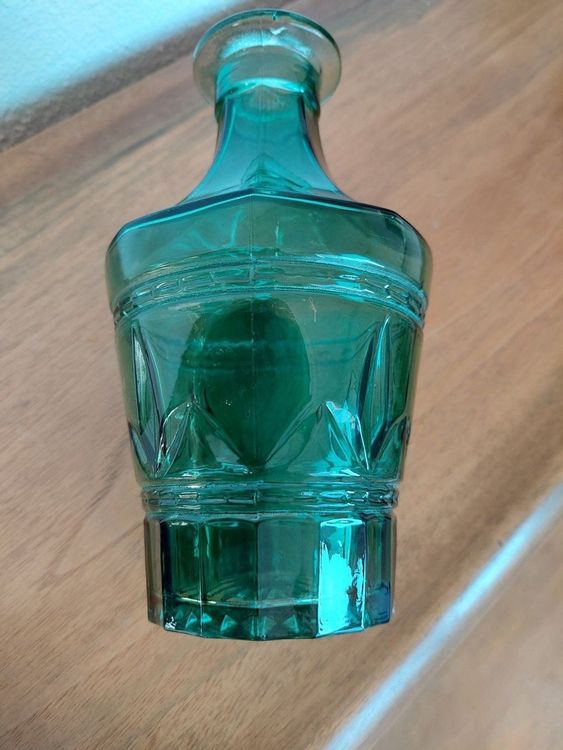 Glas-Vase oder Wasser-Karaffe 3