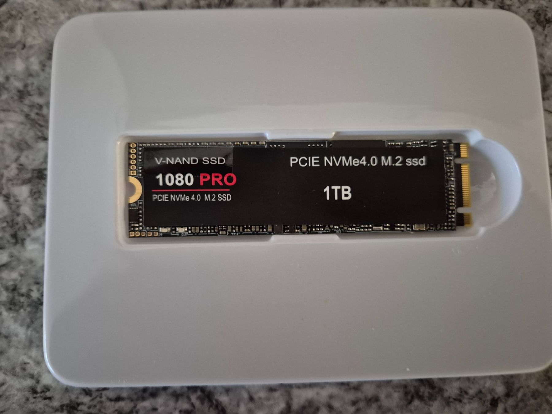Dischi rigidi: SSD 1TB – Nuovo (secondo la descrizione) da Roggwil BE venduto da GLDANI