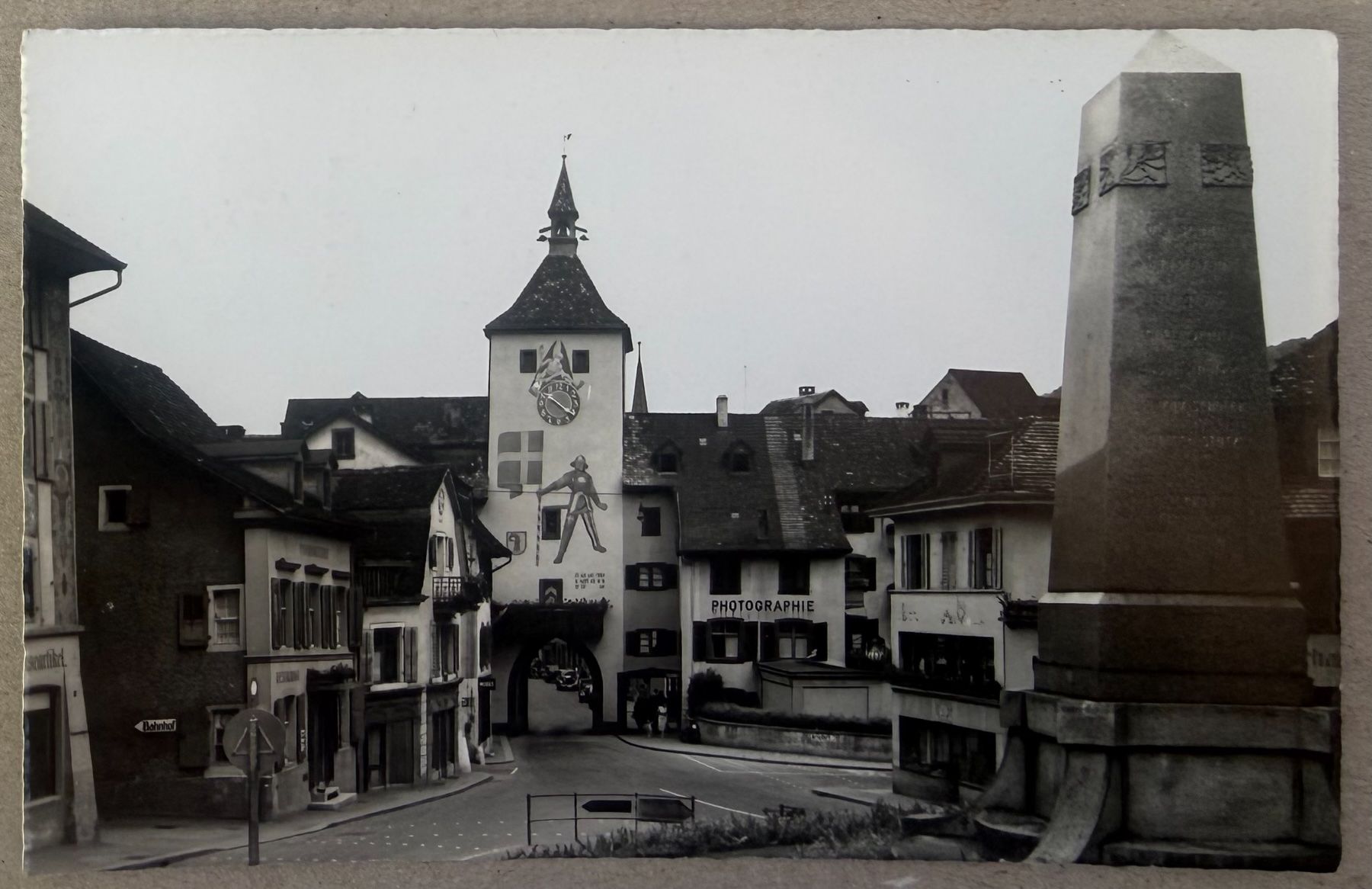 Ansichtskarten: LIESTAL - Bauerndenkmal mit Obertor - Ansichtskarte – Gebraucht aus Tegerfelden von siebenmacky