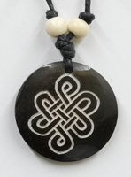 Halskette Keltischer Knoten mit Anhänger aus Knochen