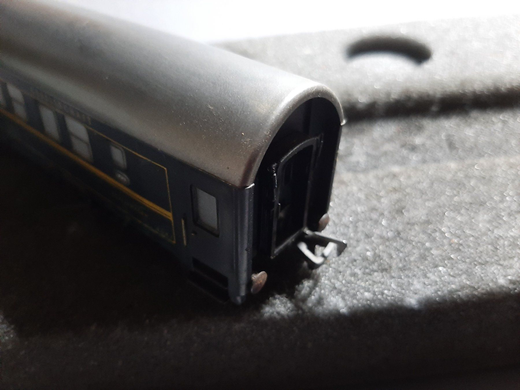 Fleischmann Modellini di ferrovie: FLEISCHMANN SCHLAFWAGEN – Usato da Avully venduto da RIVALIS 5