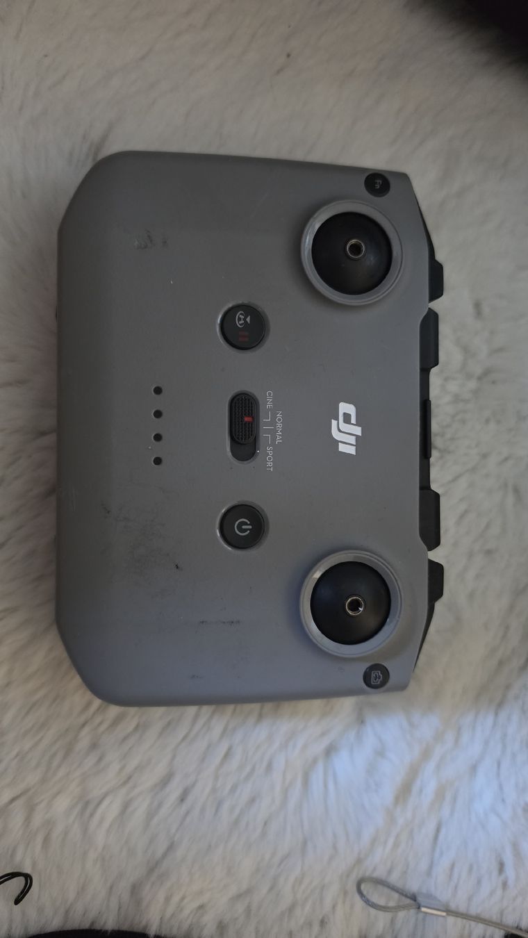 DJI Télécommandes: Dji Kontroller  – D'occasion à Hausen am Albis par M.Kurz