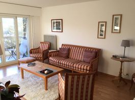 A donner Très beau canapé + 1 fauteuil