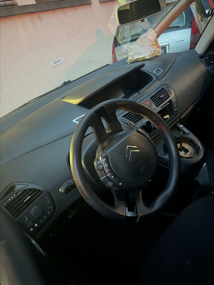 Citroën Automobili: Citroen C4 Picasso 1.6 HDI – Difettoso da Buchberg venduto da Kani.e30 3