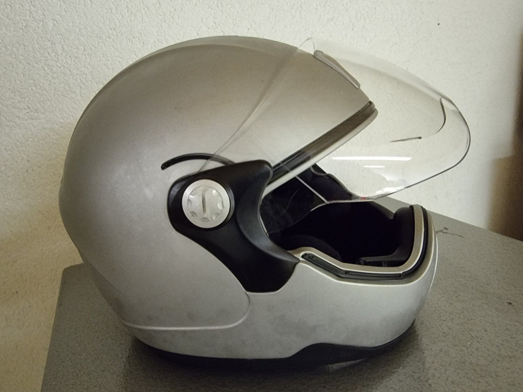 Caschi & visiere: HELM___Motorrad-Helm__silber – Usato da Nesslau venduto da jon_h5bl 7