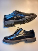 Halbschuhe Lackleder