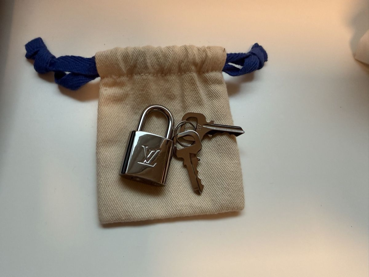 Louis Vuitton Taschen: Louis Vuitton Reisetasche Keepall 55 – Neu (gemäss Beschreibung) aus Hagendorn von Tiagoneves10 9