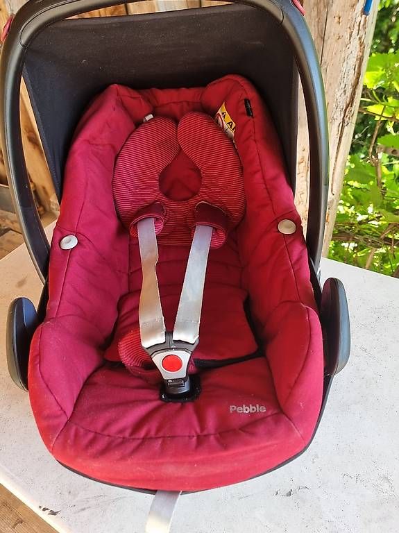 Seggiolini per auto: Maxi Cosi Pebble, gebraucht – Usato da Wila venduto da Aegetswil