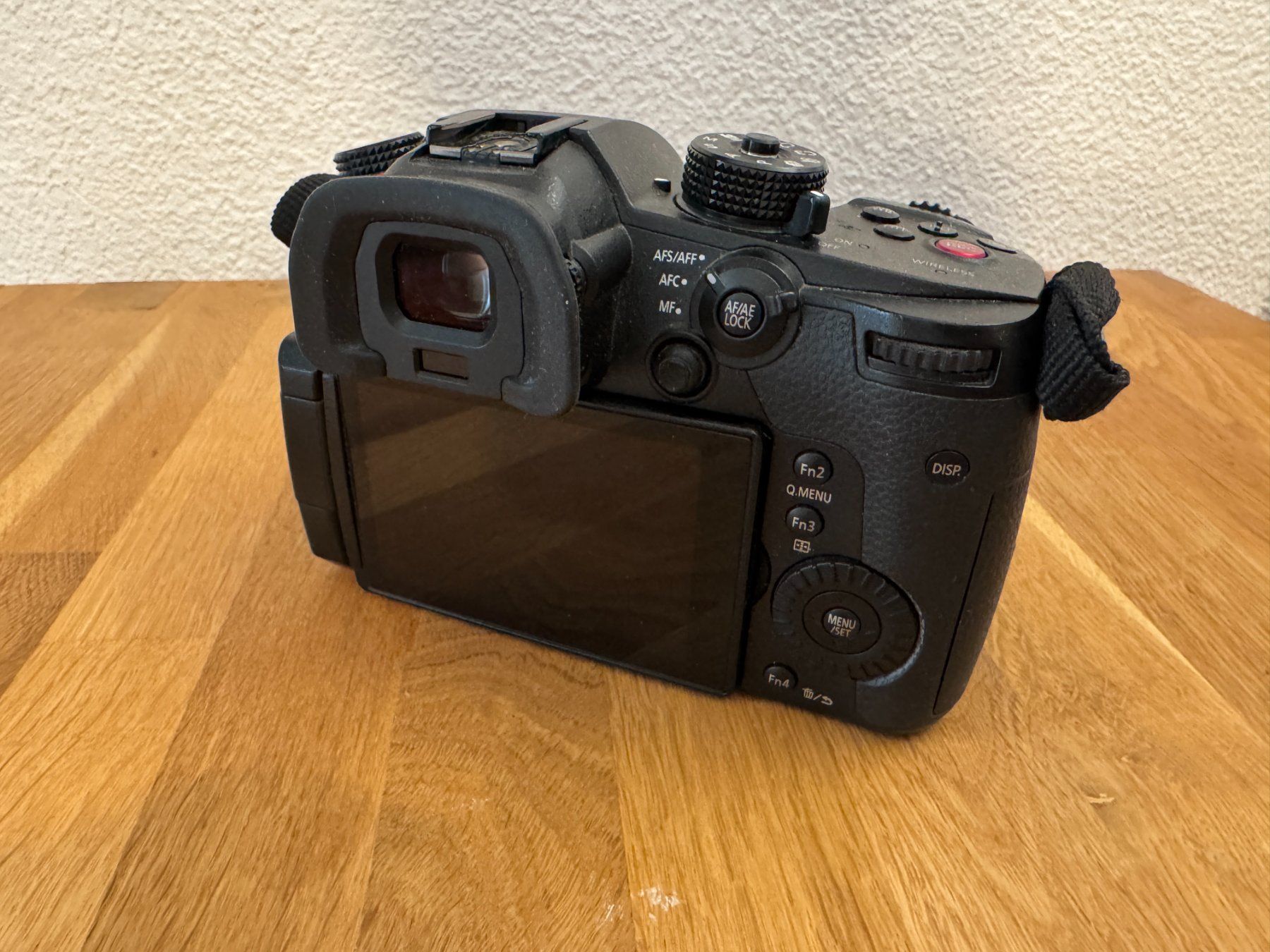 Panasonic Fotocamera: Panasonic Lumix DC-GH5S – Usato da Unterkulm venduto da mdd_designs 3