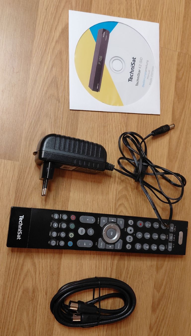 Technisat Ricevitori: DVB-C Receiver TechniStar K2 Isio mit zubehör, Quittung – Usato da Rorschach venduto da jal_v72g 6