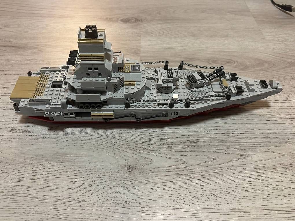 Spielzeuge: Militärschiff Lego – Gebraucht aus Halden von asc_svq6