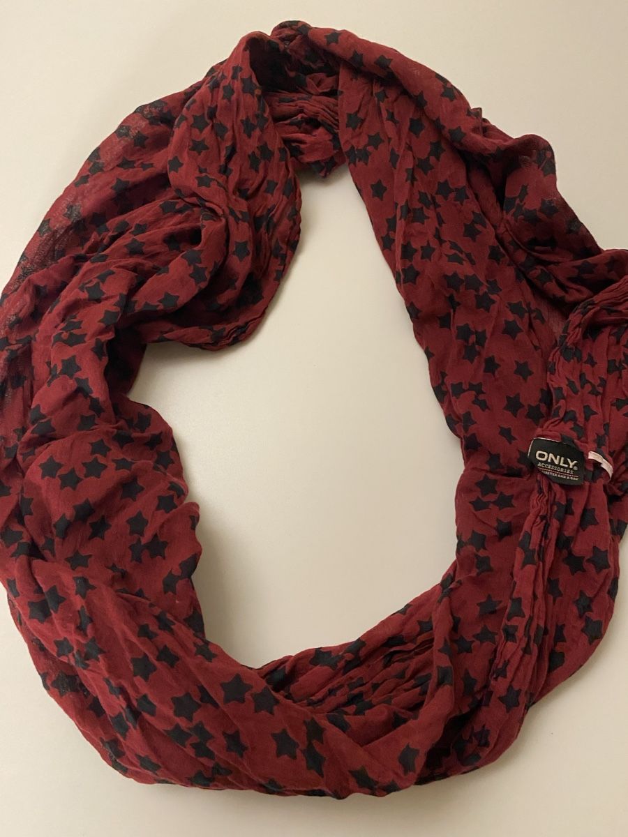 Foulard & Sciarpe: ONLY Schlauchschal Loop Sterne rot schwarz Herbst Winter – Usato da Zofingen venduto da _ina 2