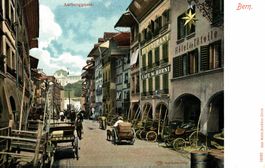 Bern. Altstadt mit Cafe W. Hörni, Pferdefuhrwerke
