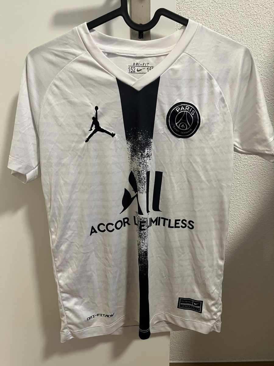 Jordan Scarpe, pantaloni & magliette da ginnastica: Paris Saint-Germain Messi Trikot Grösse 152, – Usato da Aadorf venduto da Mr.S_S