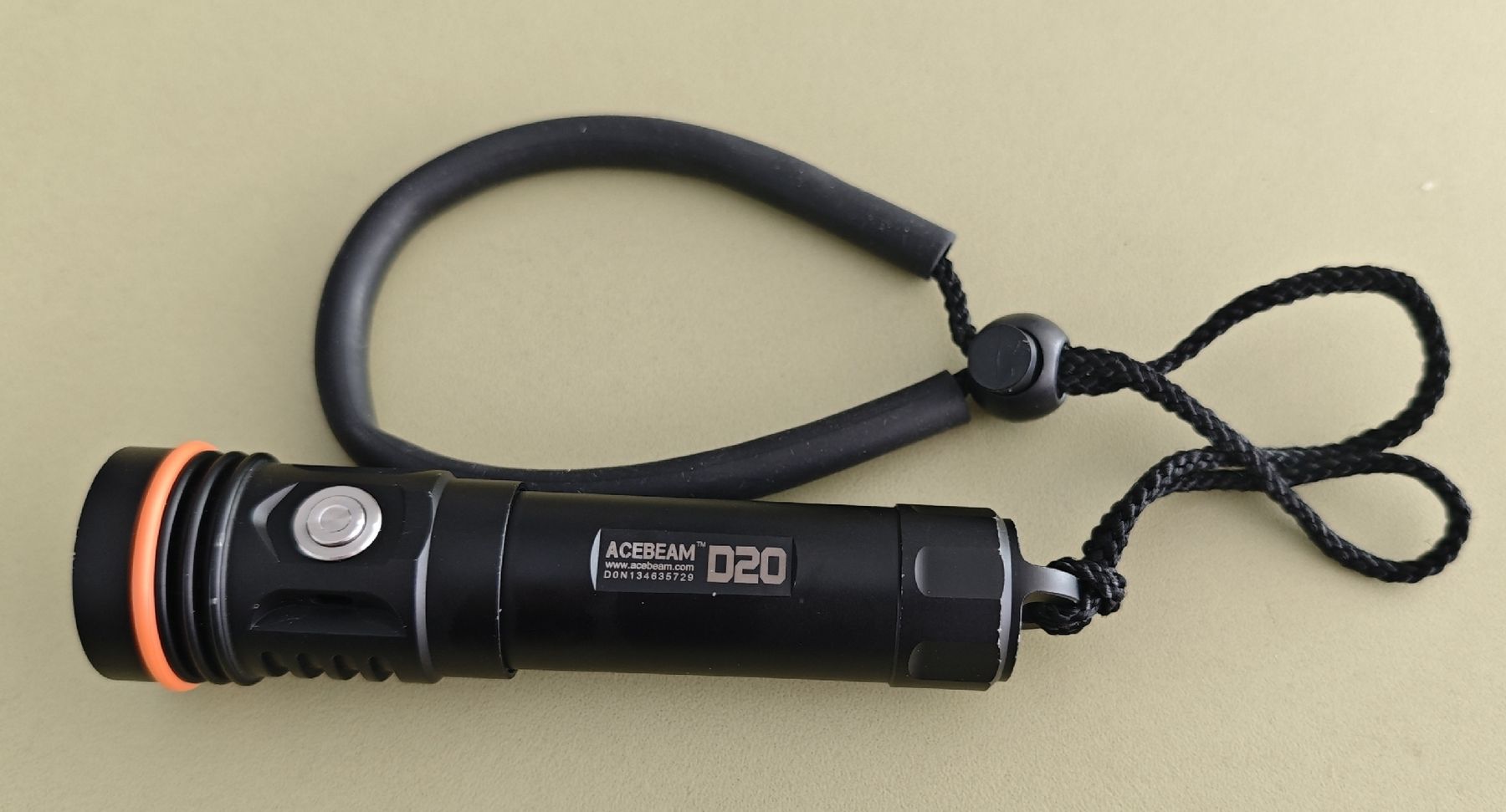 Lampade: Acebeam D20 Taucherlampe – Usato da Interlaken venduto da MikeAlmighty