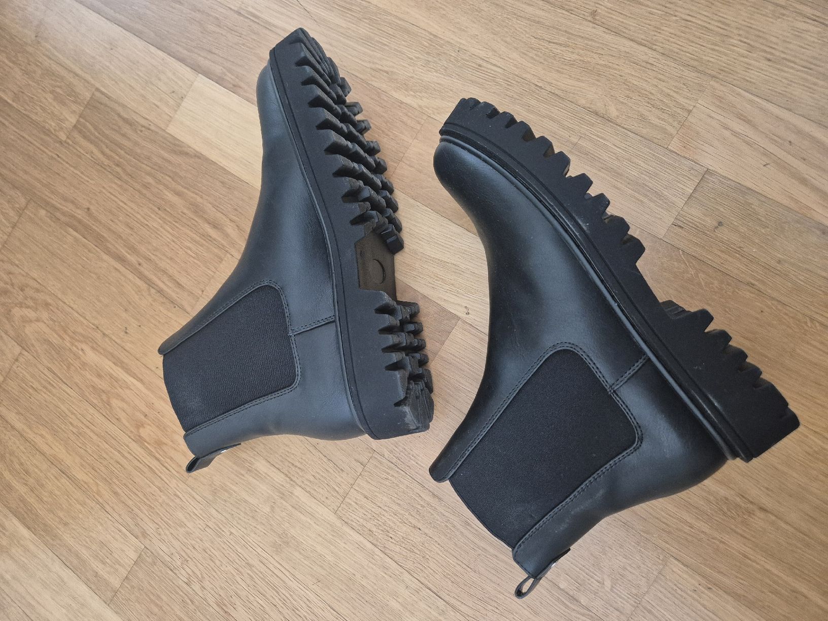 Scarpe da donna: Bottines Even&odd taille 40 – Nuovo (secondo la descrizione) da BIEL/BIENNE venduto da rac_5tsm 2