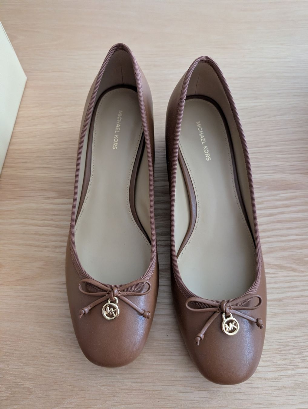 Michael Kors Damenschuhe: MICHAEL KORS - ungetragen – Neu und originalverpackt aus Bern von elizie 1