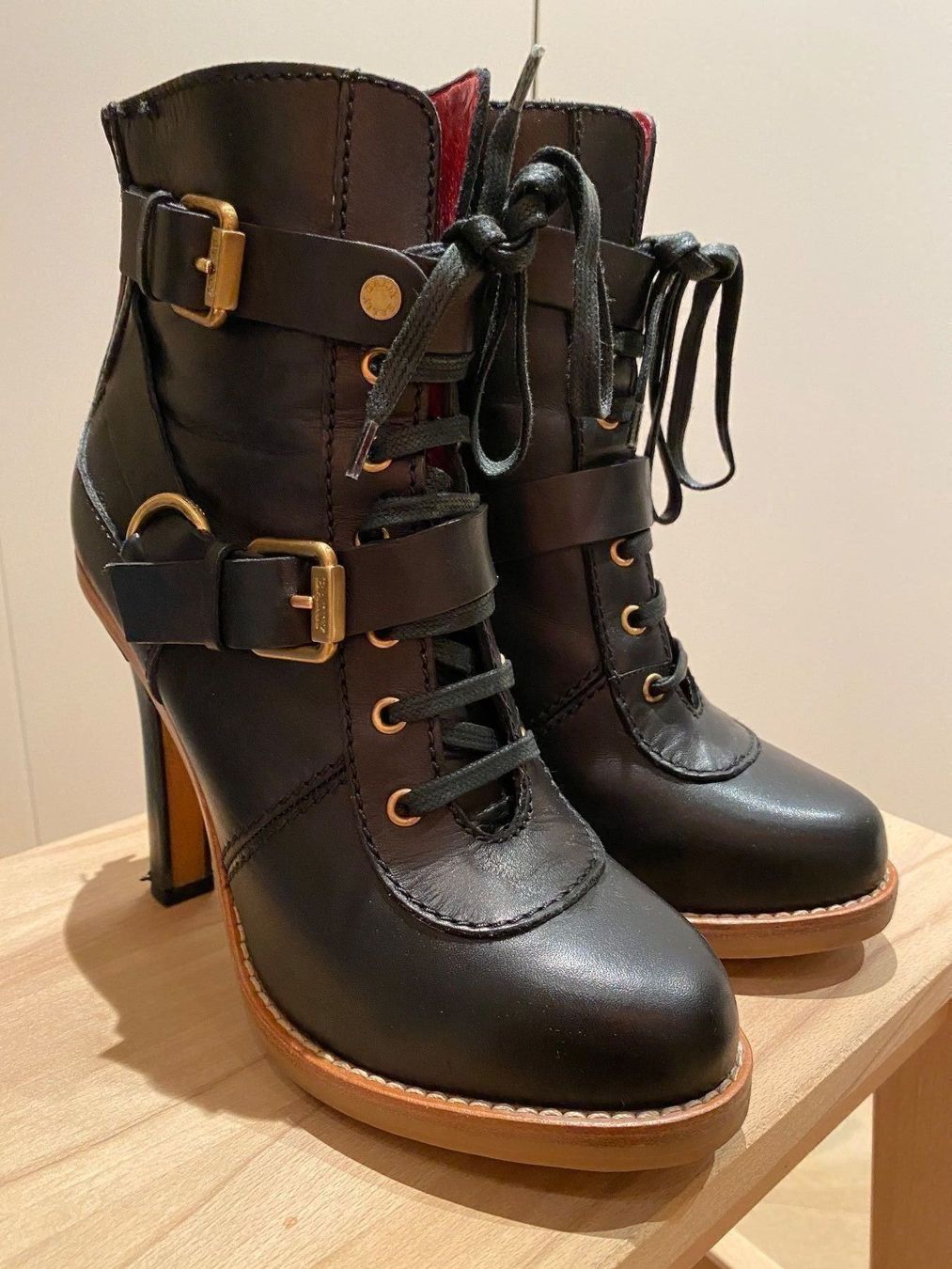 Bally Chaussures femmes: Bally Stiefel/Boot Gr. 37.5; NP >1‘000.- – D'occasion à Zürich par 1_marsmensch 4