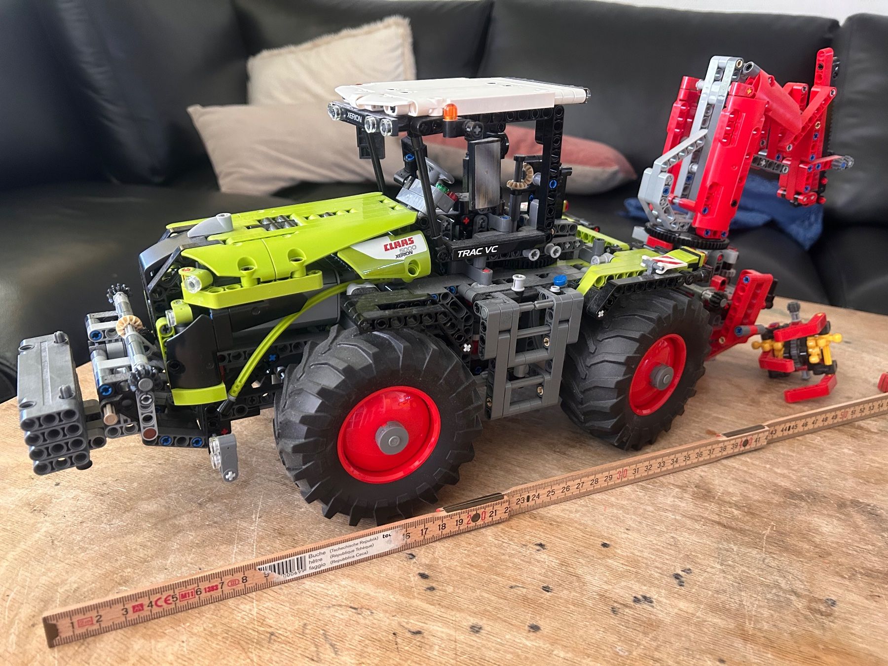Lego Giocattoli: LEGO Technic 42054 Claas Xerion 5000 Trac VC – Usato da zürich venduto da valentina.nydegger