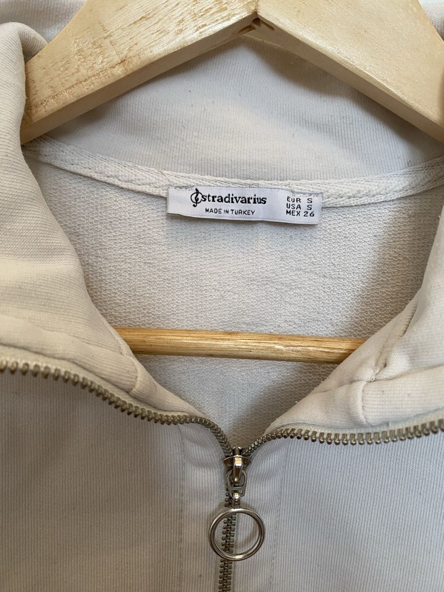 Stradivarius Maglioni & Felpe: Pull sweat zippé Stradivarius rayé blanc/noir, S – Usato da Aigle venduto da Celina28 2
