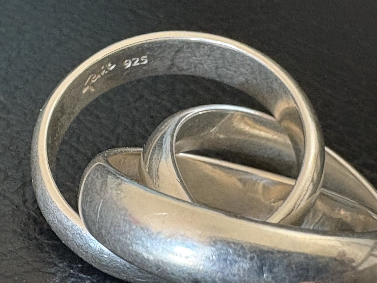 Anelli: Bague en argent de la bijouterie DownTown – Usato da Peseux venduto da Huna12 2