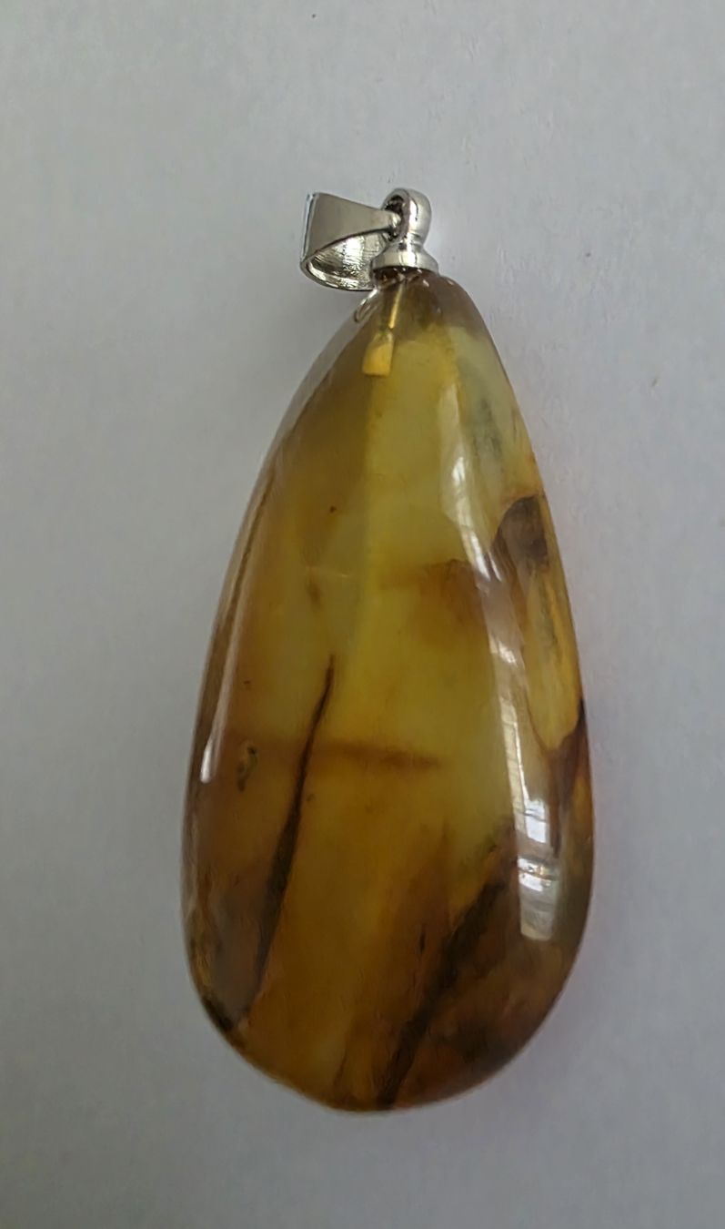 Anhänger: Bernstein-Anhänger ca. 4x2cm. – Neu und originalverpackt aus Menziken von Mirager 2