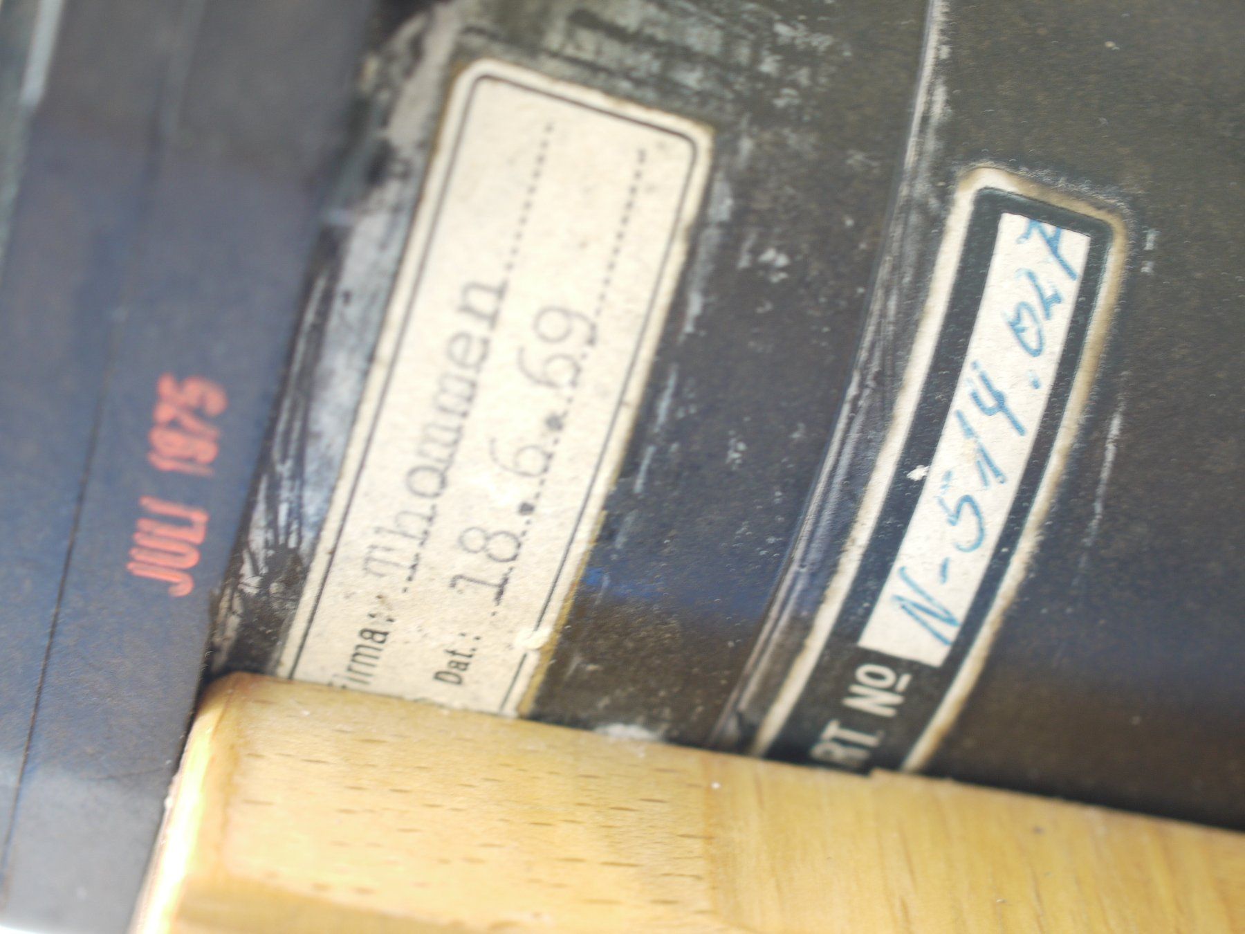 Revue Thommen Misurare: Revue Thommen Luftfahrt Höhenmesser Cockpit-Messgerät mit mb – Usato da Gross venduto da Retro20 5