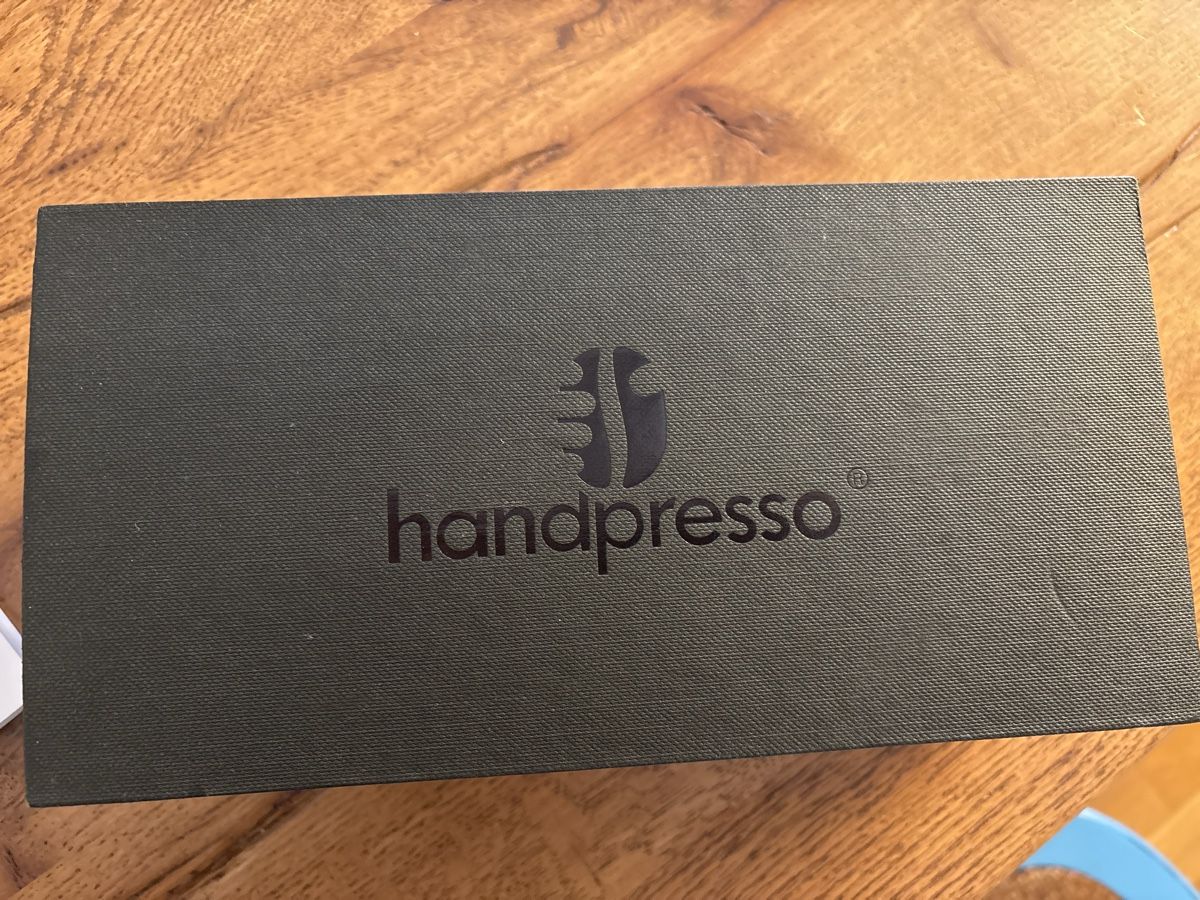 Handpresso Kaffeemaschinen & Espressomaschinen: Handpresso Pump schwarz neuwertig originalverpackt – Neu (gemäss Beschreibung) aus Boll von Chnopf07
