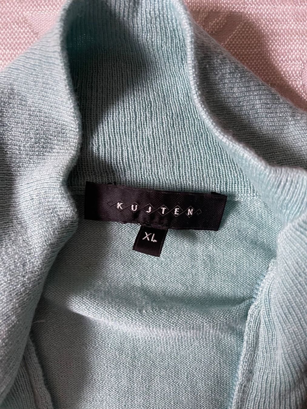 Giacche: Kujten cardigan – Usato da Barna venduto da orbuyorcry 2