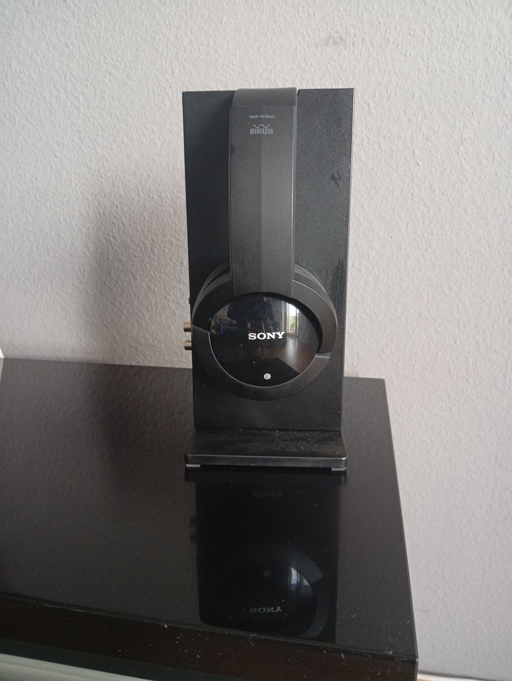 Sony Cuffie: Sony MDR-RF865RK Funkkopfhörer – Usato da Oberengstringen venduto da stu_l6rn 1
