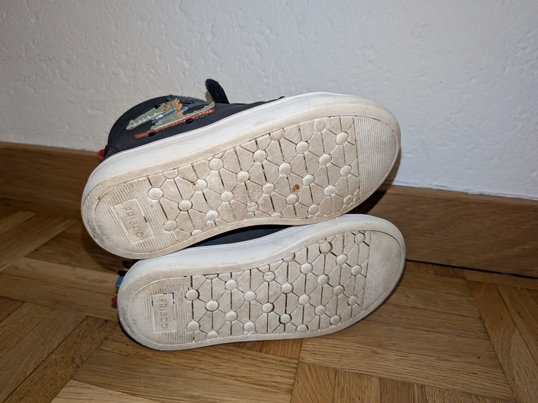 Friboo Schuhe für Jungen: Kinder Sneaker dunkelblau mit Krokodile – Gebraucht aus Pfaffhausen von ZwergeUndMehr 4