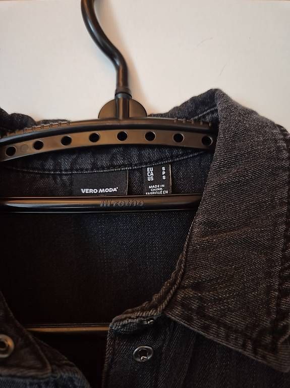 Camicette: Jeanshemd schwarz Gr. S – Usato da Reichenbach im Kandertal venduto da sl_91 2