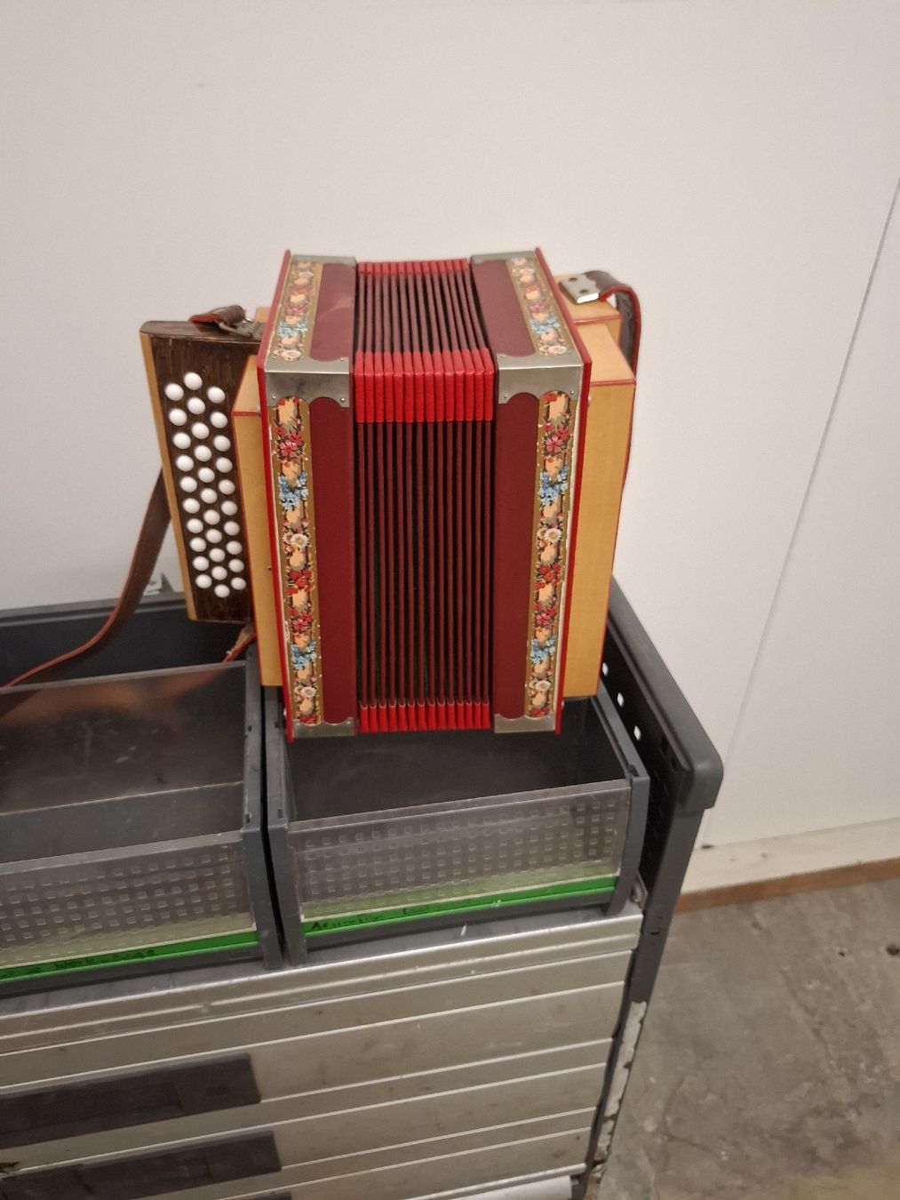 Strumenti musicali: gwerder orgeli – Usato da Villeneuve venduto da BibiVintage 8