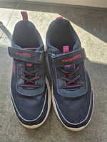 Turnschuhe 35