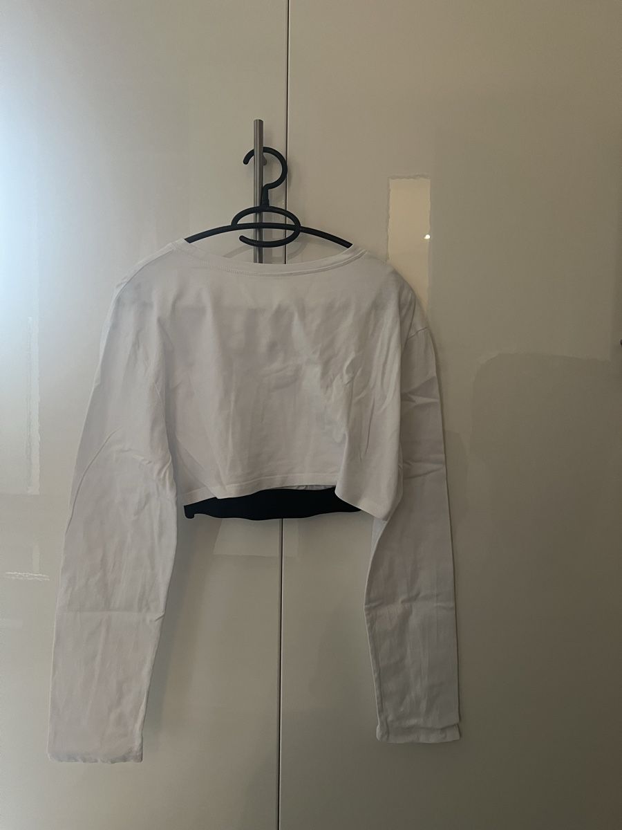 Zara Top: Long Sleeve Crop Top – Usato da Dietikon venduto da Mischi2167 1