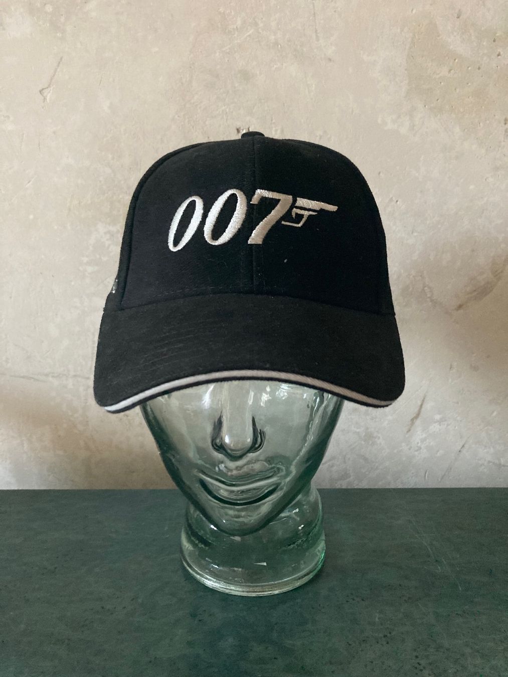 Copricapi, berretti & cappellini: Vintage Y2K Promo 6-Panel Cap James Bond 007 – Usato da Zürich venduto da le_souk