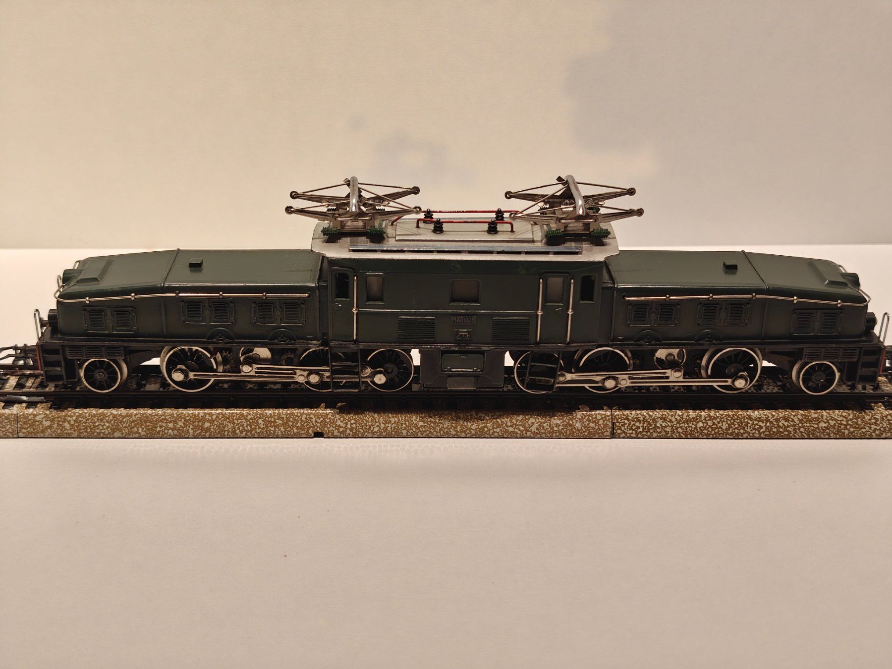 Märklin Modellini di ferrovie: Märklin CCS 800 Krokodil – Usato da Braunau venduto da Homersimpson 4