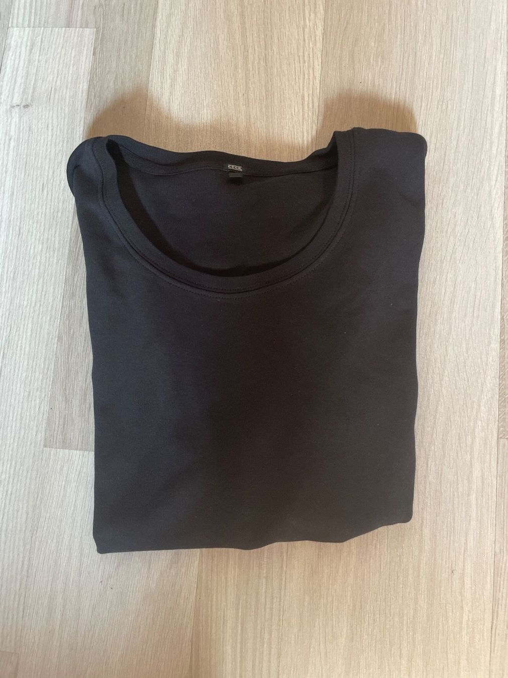 Cecil T-shirts: T-Shirt Cecil XL – D'occasion à Kappelen par Waloga 3