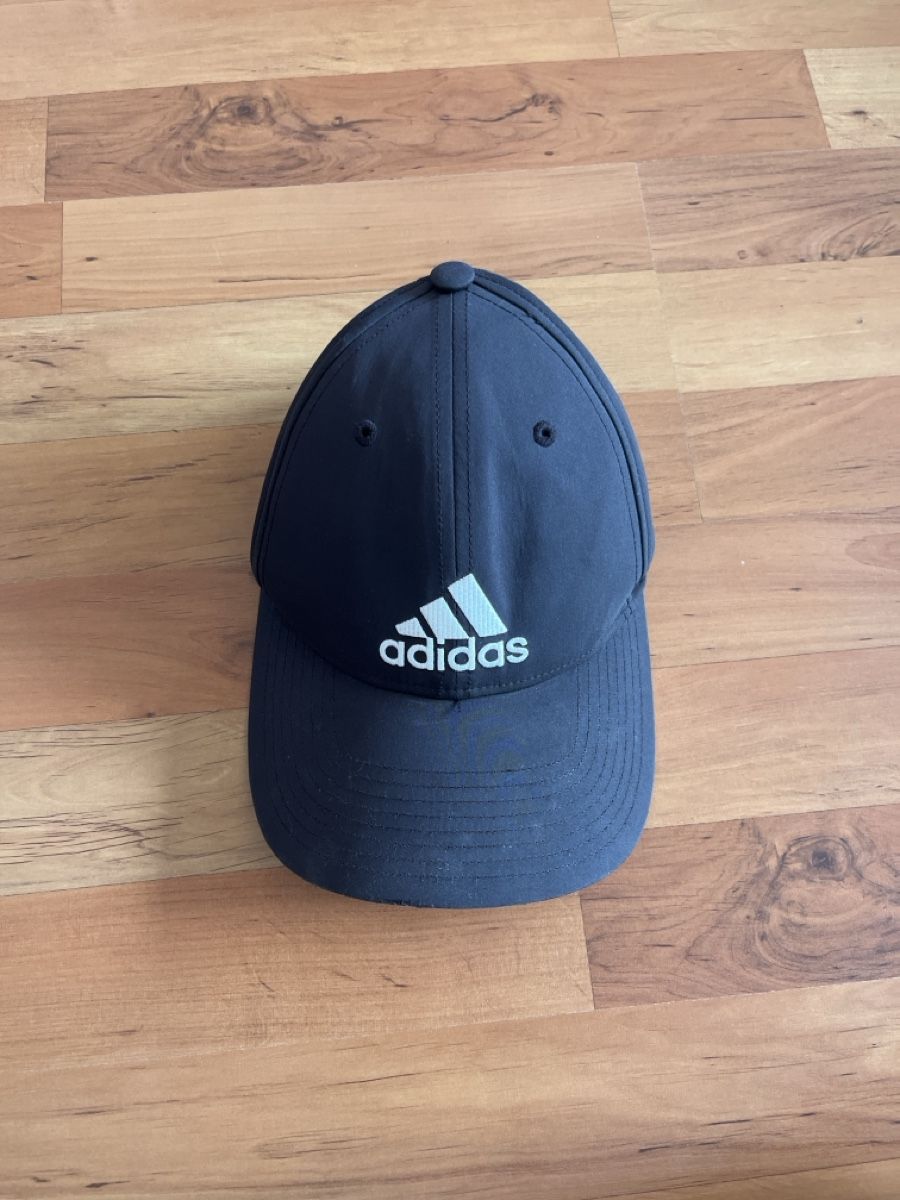 Adidas Chapeaux, bonnets & casquettes: Adidas Cap – D'occasion à Seuzach par anina.k