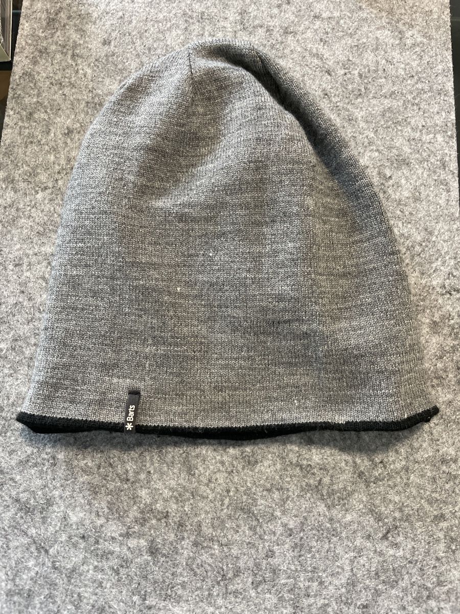 Barts Hüte, Mützen & Caps: Barts Mütze (reversible) – Gebraucht aus Thalwil von jan_h9wg 1