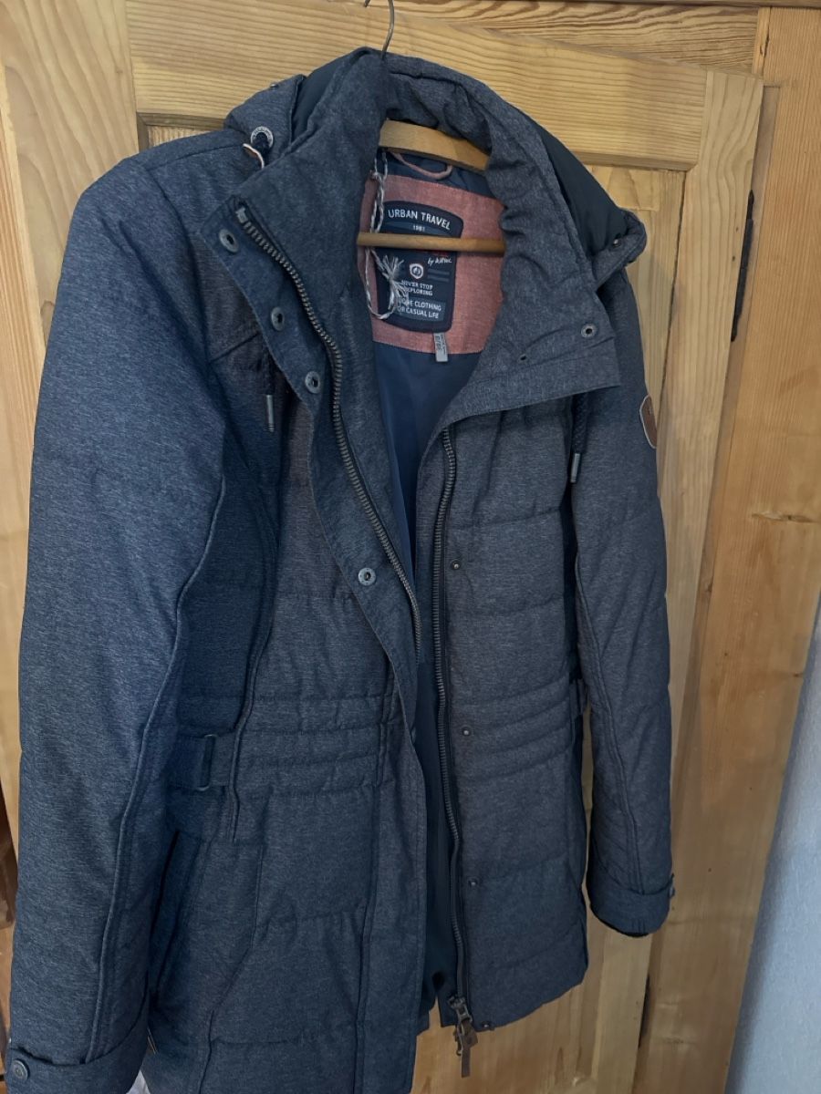 Giacche: Winterjacke Grösse 38 – Usato da Langnau i. E. venduto da julia1608