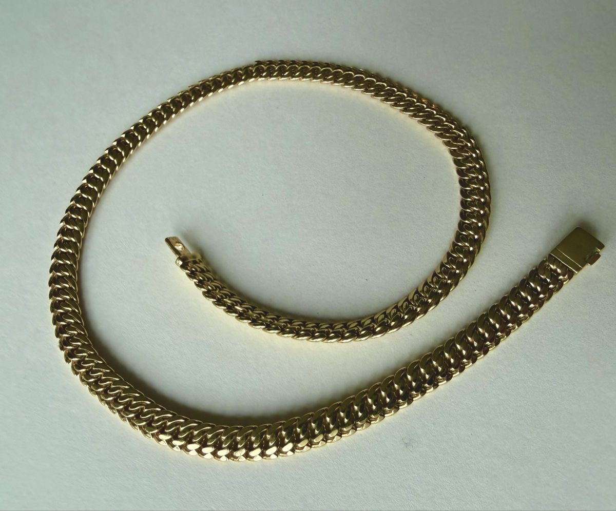 Pierre Lang Ketten: Pierre Lang Kette/Collier goldig  – Gebraucht aus Gossau von Magic999 1