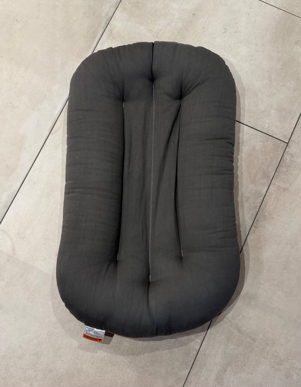 Porte-bébés ventraux & dorsaux: Snuggle Me Babynest – D'occasion à Lachen SZ par Luxolino