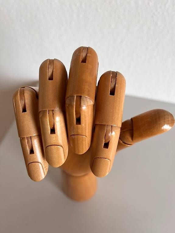Sculture & Statue: Holz-Gliederhand – Usato da Zürich venduto da den_2026 2